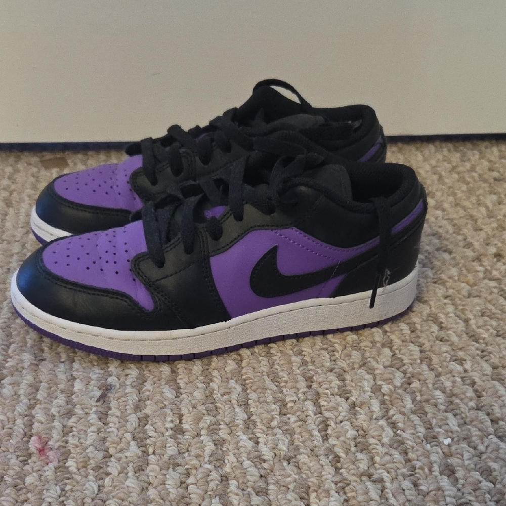 Nike Jordan 1 Kids Black and Purple Sneakers
